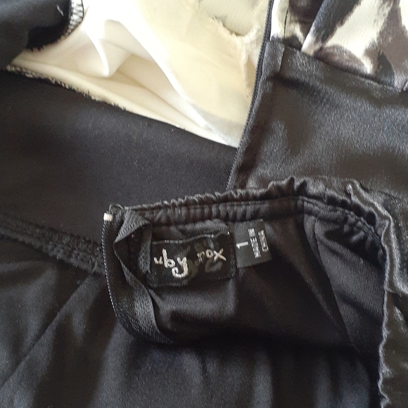 Ruby Rox Strapless Midi Formal - Picture 5 of 8